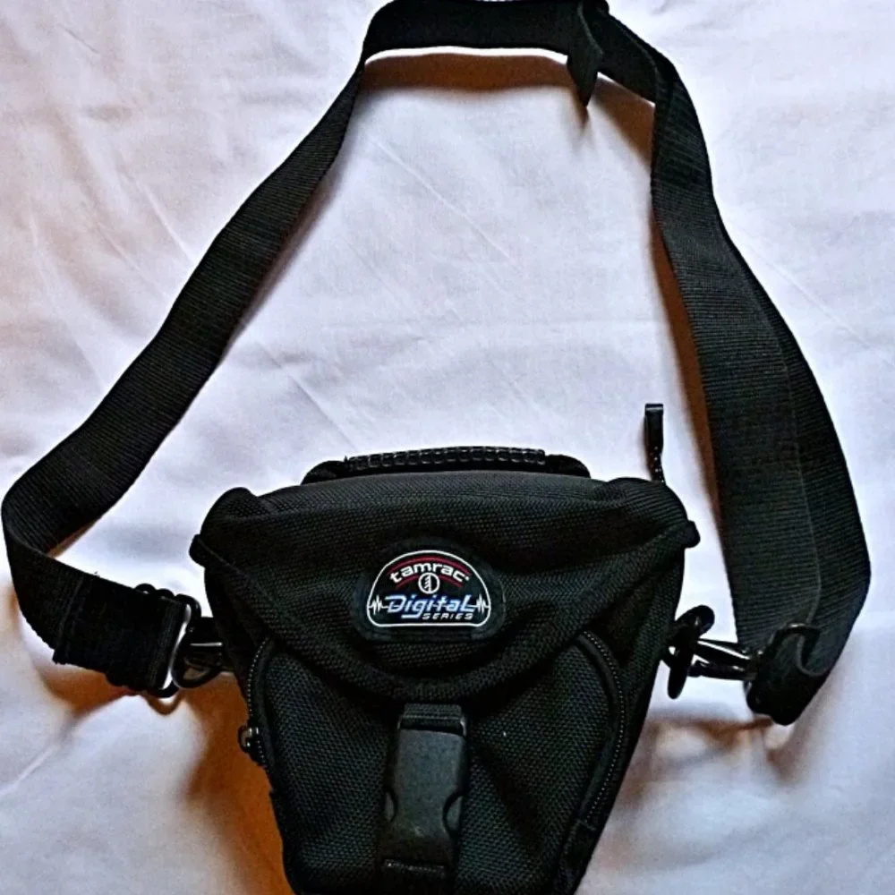 Tamrac Black Padded Holster Style Camera Bag/Case for SLR Digital or Film Camera